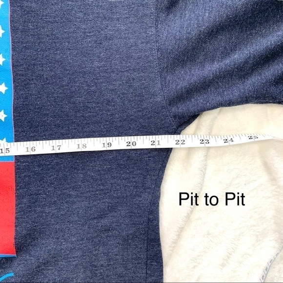 Disney Mickey Mouse American Flag Sweatshirt Size Medium - Picture 13 of 16